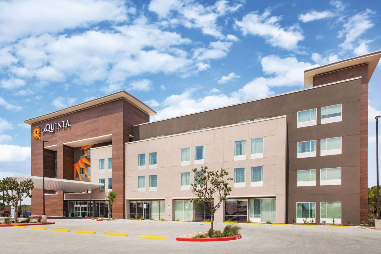 La Quinta Inn & Suites By Wyndham Bardstown Dış mekan fotoğraf